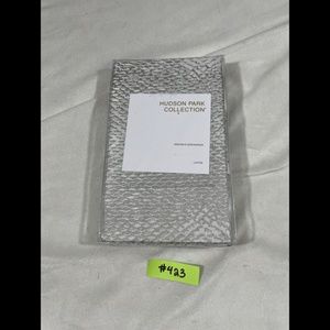 NEW [ 1 Standard ] Lustre Pillow Sham‎ Case for Hudson Park